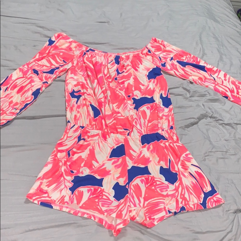 Worn Once Med off the shoulder Lilly Pulitzer romp